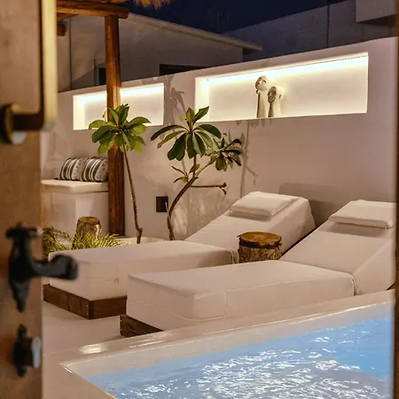 Sea Whisper With Private Cycladic Patio And Heated Pool - Sea Side Апарт-отель Периволос