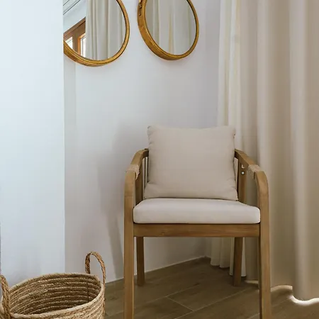 Sea Whisper With Private Cycladic Patio And Heated Pool - Sea Side Апарт-отель Периволос