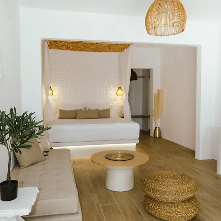 Апарт-отель Sea Whisper With Private Cycladic Patio And Heated Pool - Sea Side Периволос